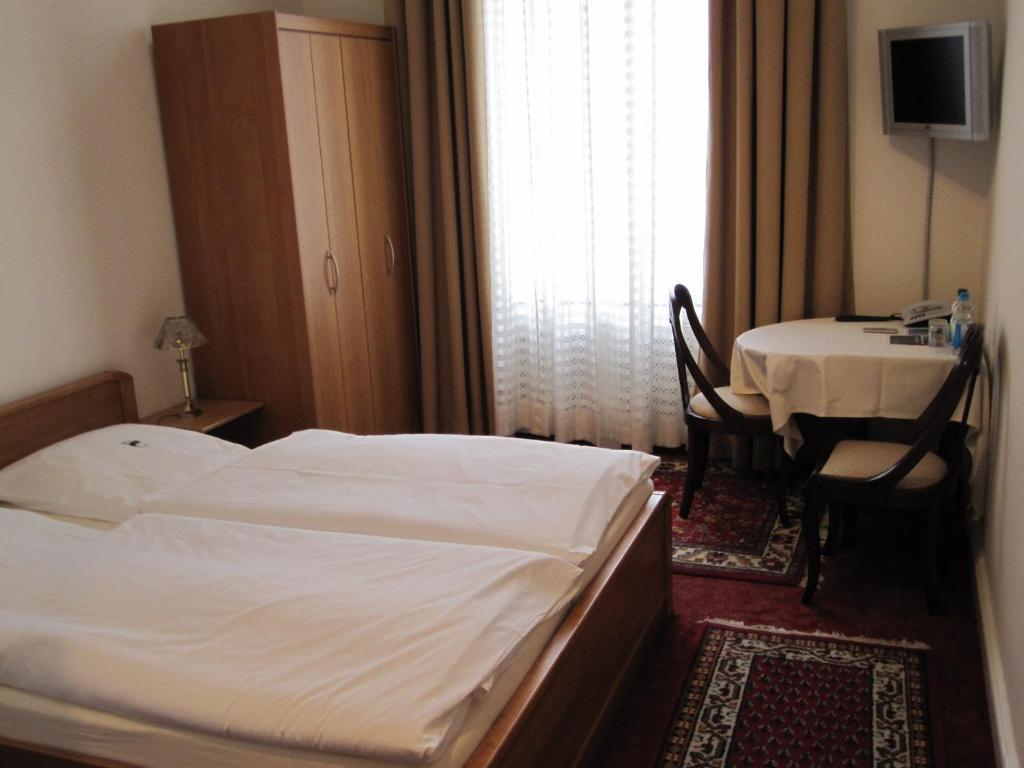 Hotel Pension Fasanenhaus Berlin Bilik gambar