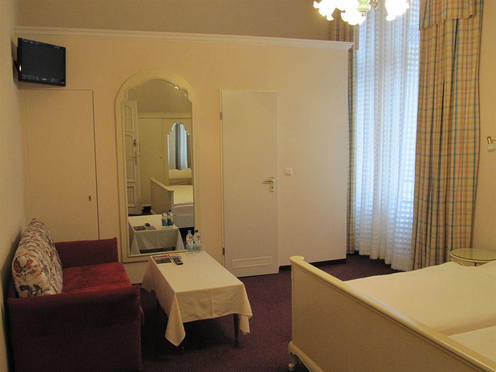 Hotel Pension Fasanenhaus Berlin Luaran gambar