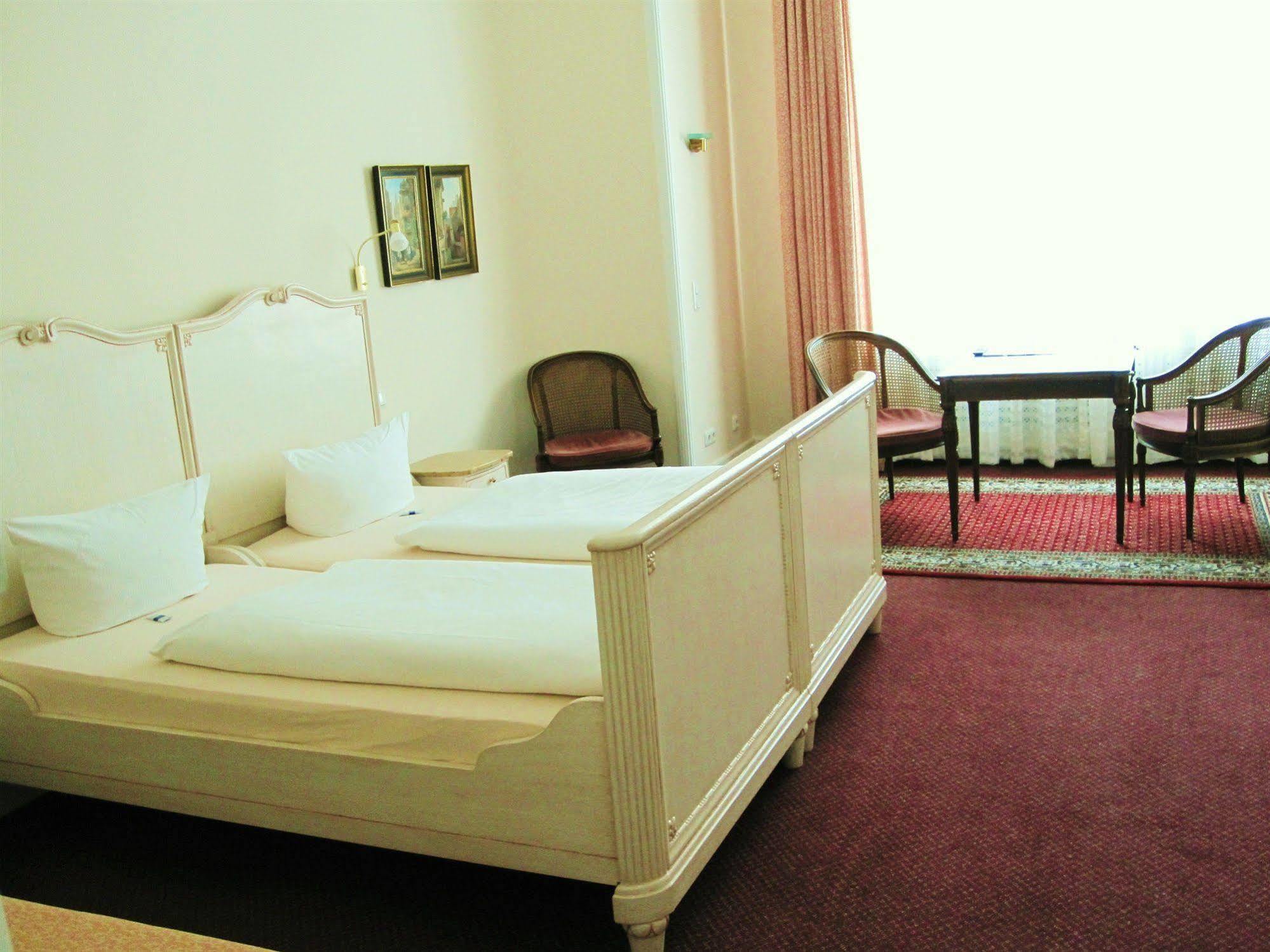 Hotel Pension Fasanenhaus Berlin Luaran gambar